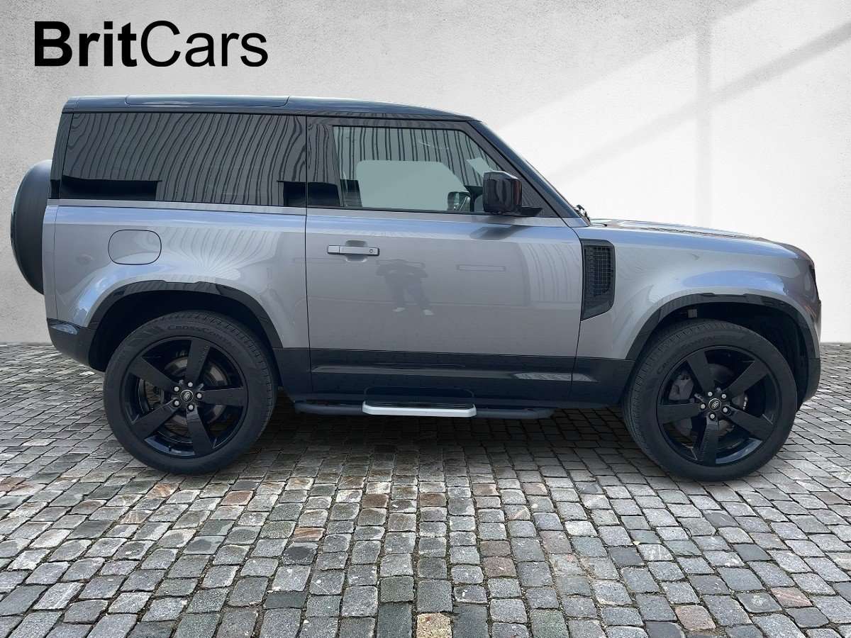 Fahrzeugbild eines Land Rover Defender