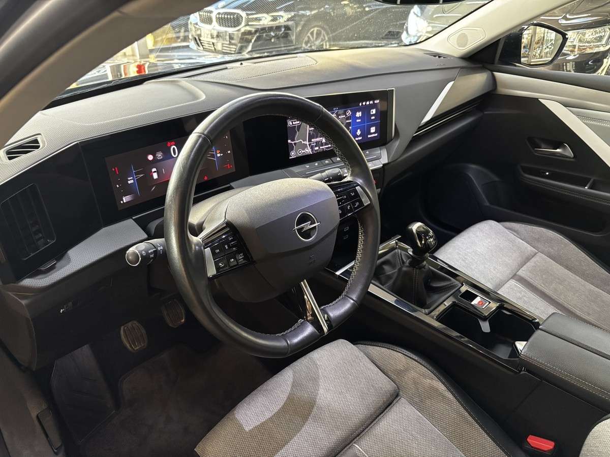 Fahrzeugbild eines Opel Astra