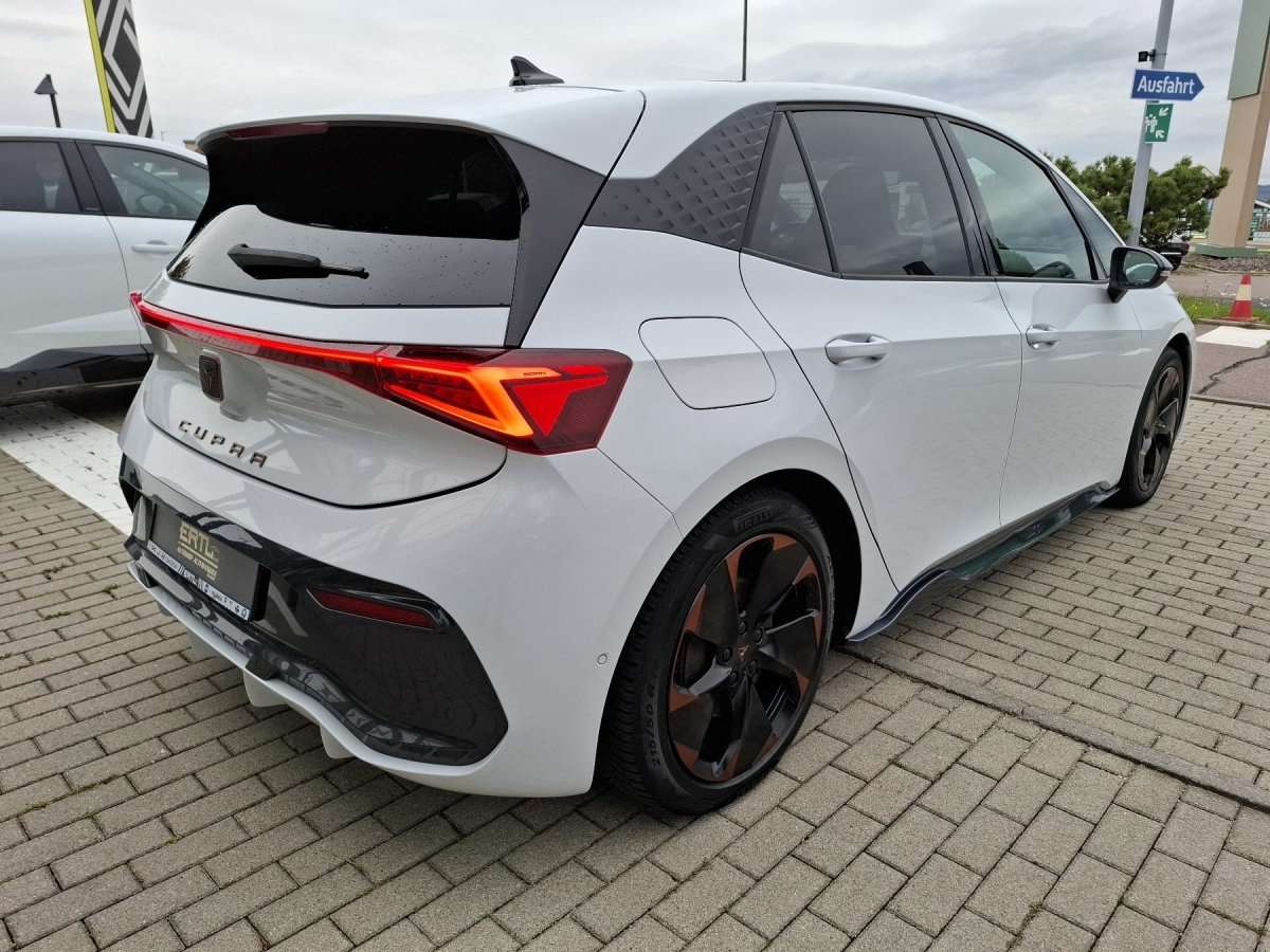 Fahrzeugbild eines CUPRA Born