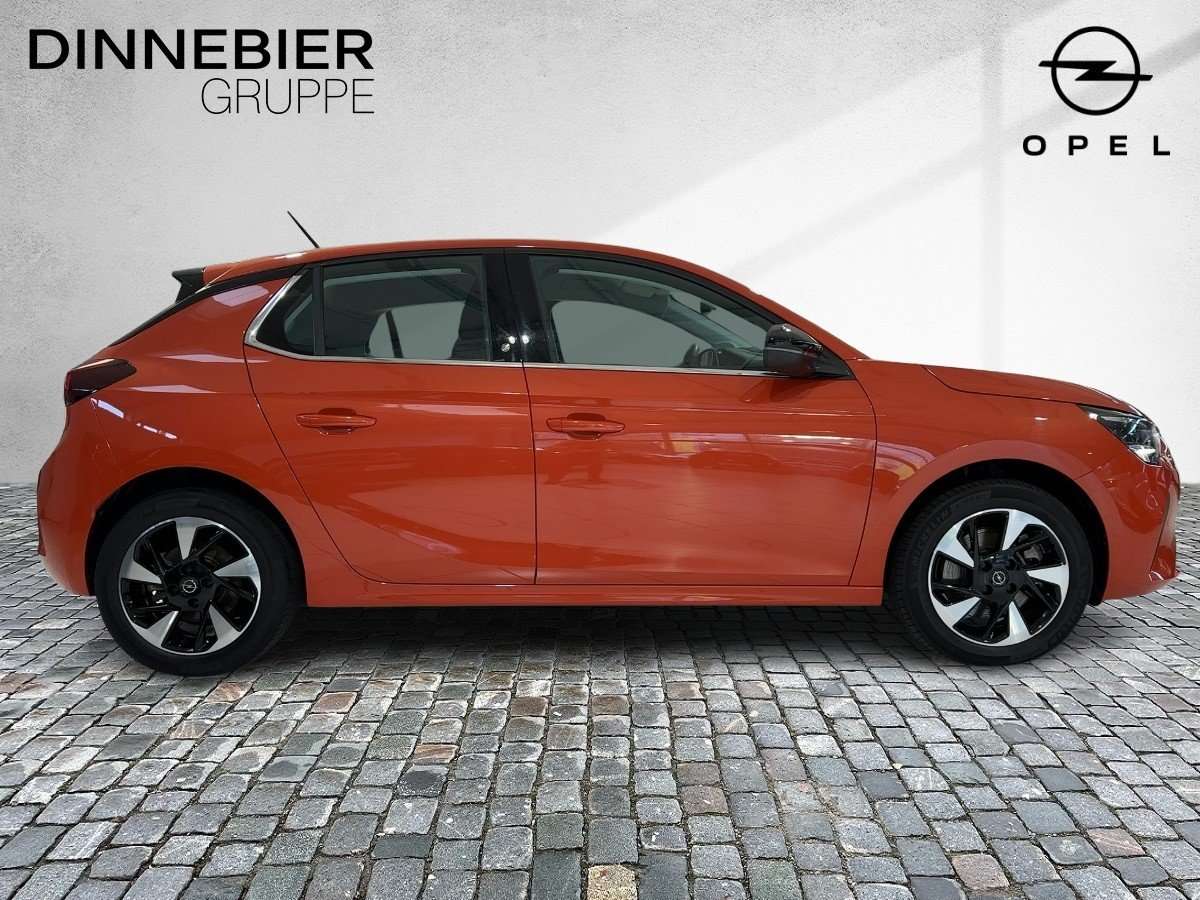 Fahrzeugbild eines Opel Corsa