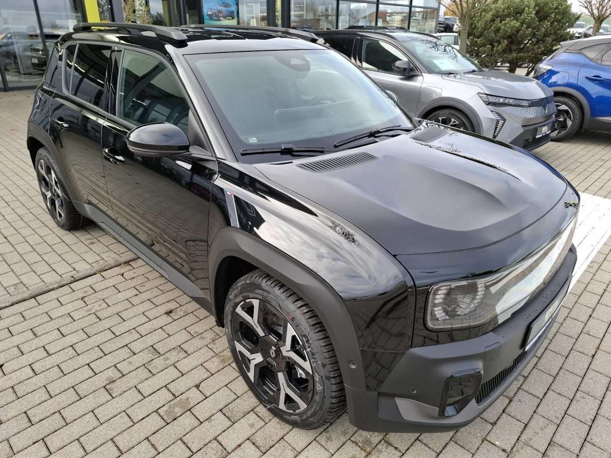 Fahrzeugbild eines Renault 4 E-TECH