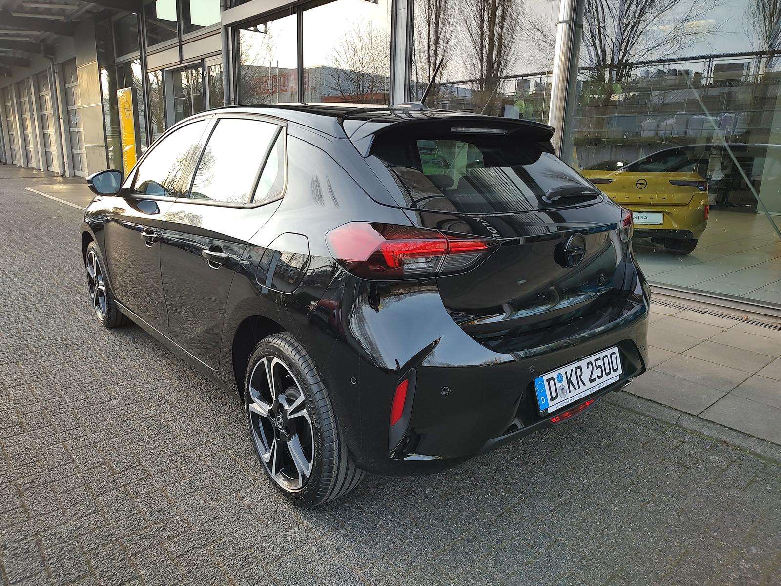 Fahrzeugbild eines Opel Corsa
