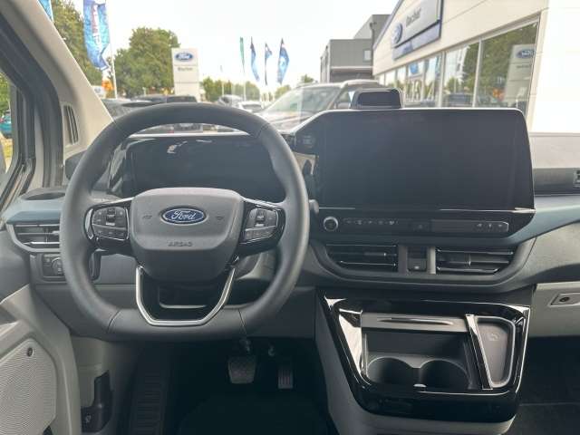 Fahrzeugbild eines Ford Tourneo Custom
