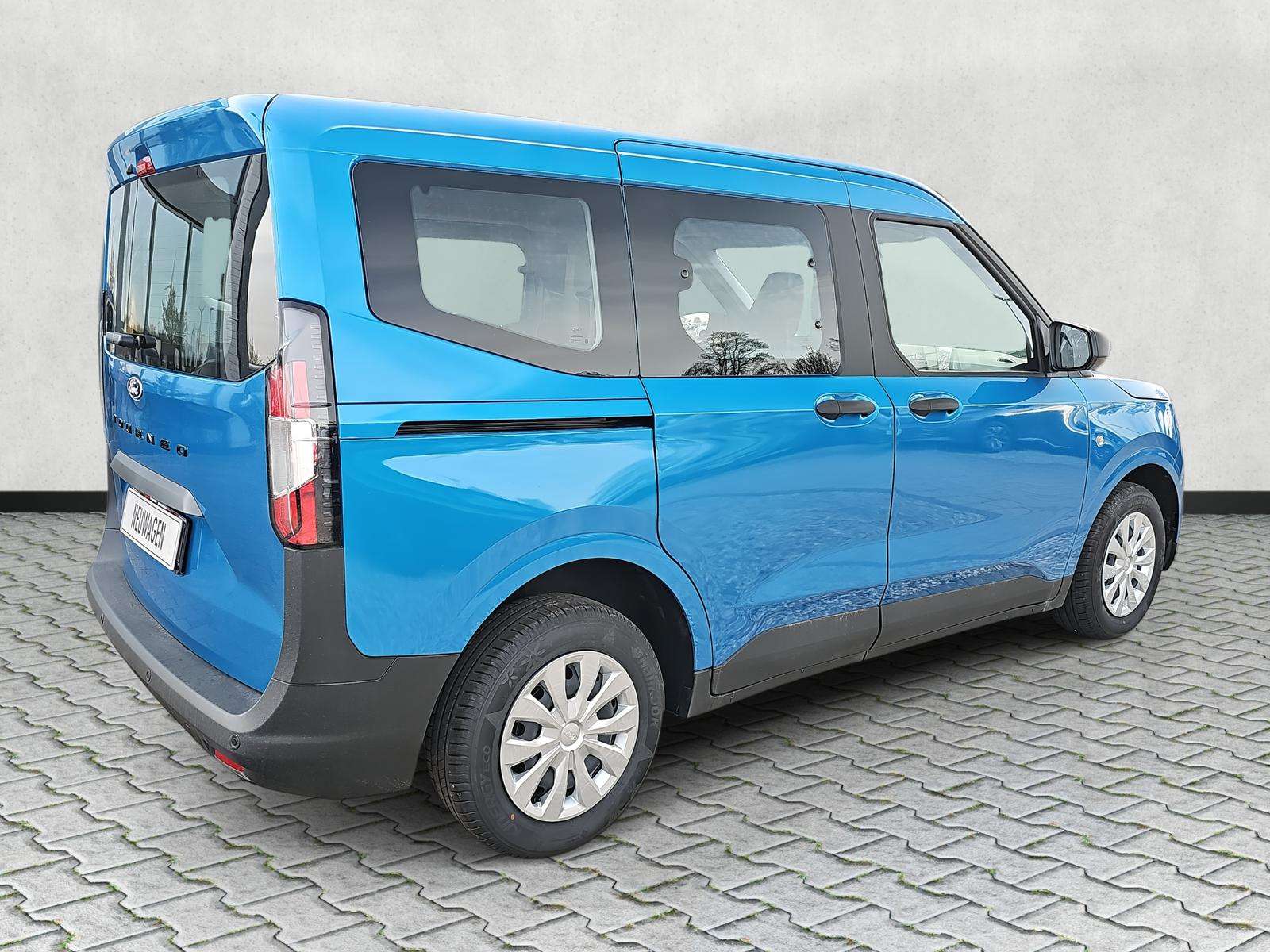 Fahrzeugbild eines Ford Tourneo Courier