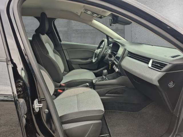 Fahrzeugbild eines Renault Clio