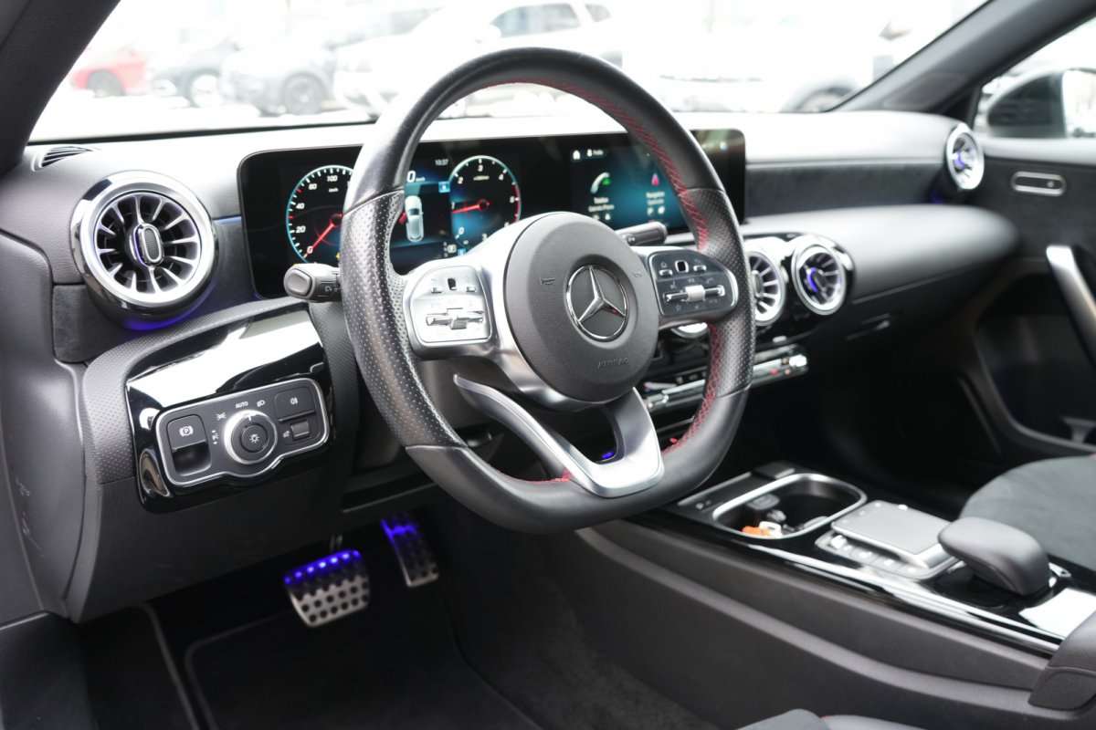 Fahrzeugbild eines Mercedes-Benz A-Klasse