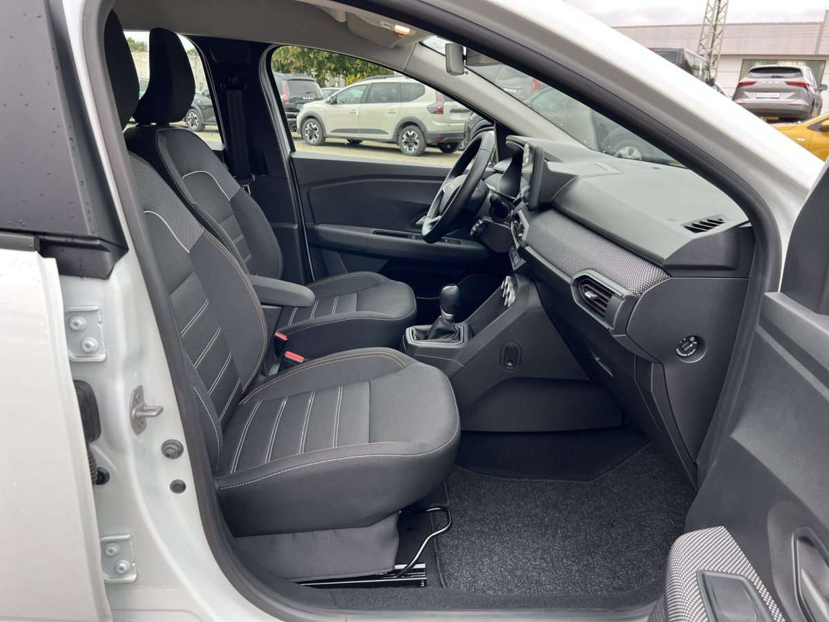 Fahrzeugbild eines Dacia Sandero