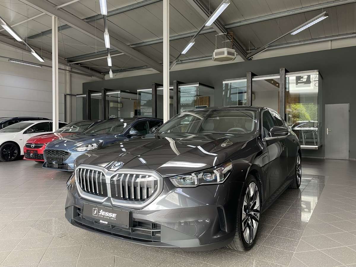 Fahrzeugbild eines BMW 5er-Reihe