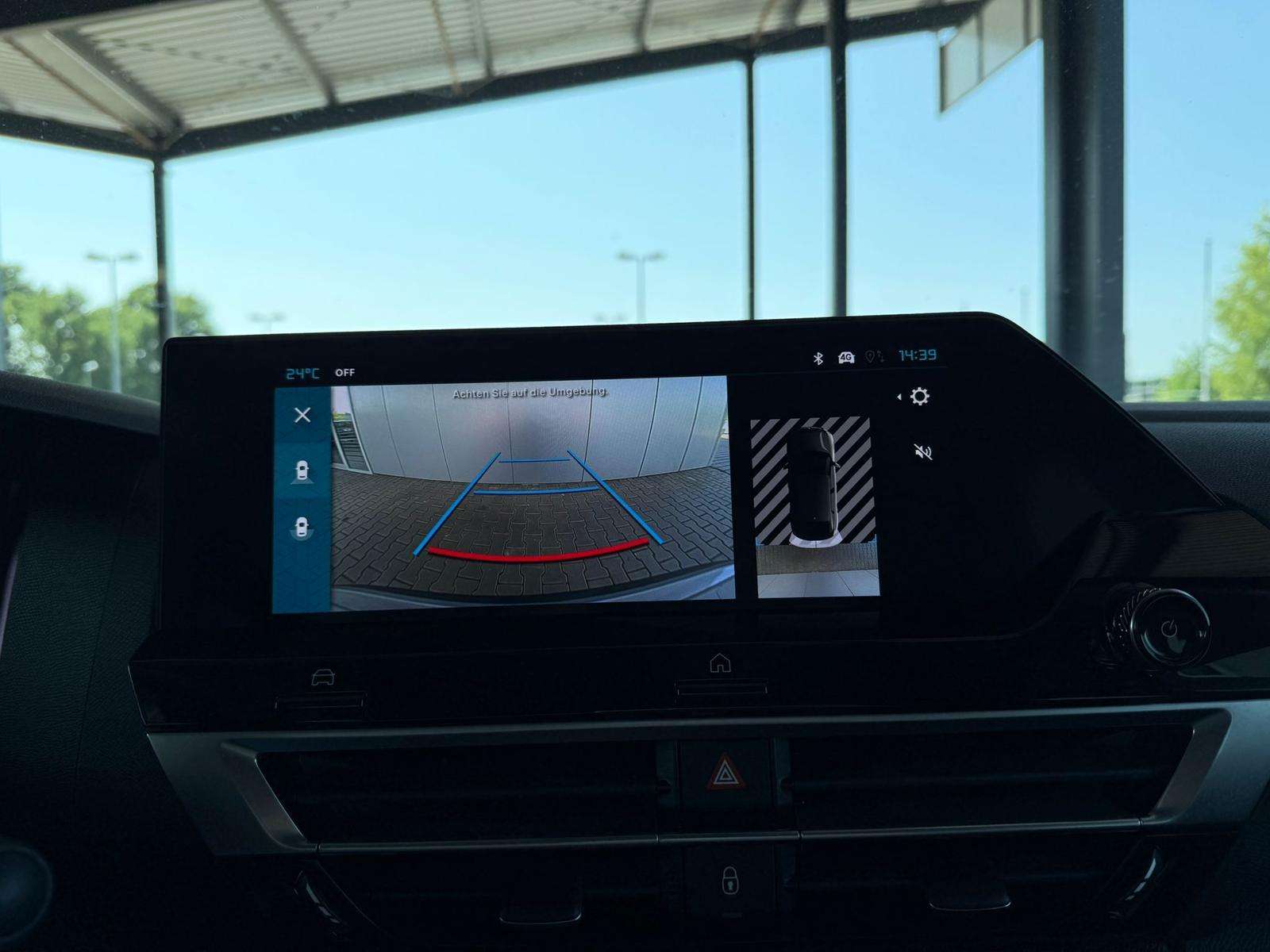 Fahrzeugbild eines Citroën C4