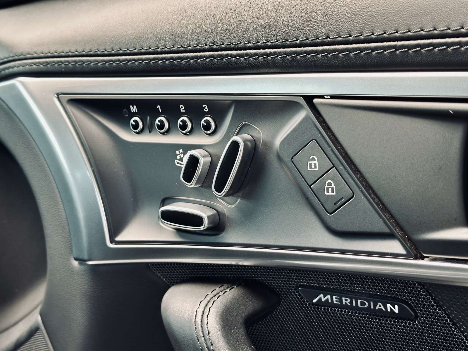 Fahrzeugbild eines Jaguar F-Type