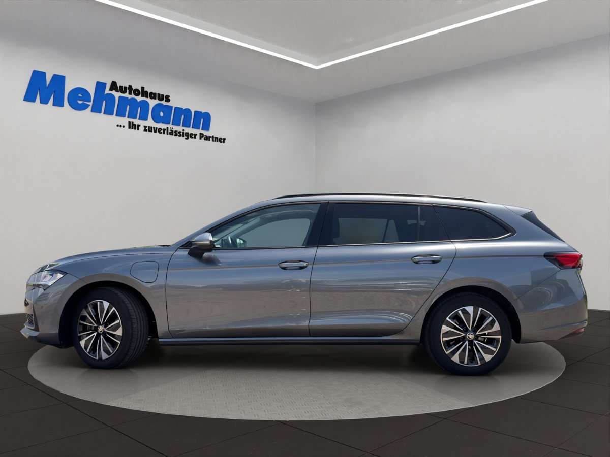 Fahrzeugbild eines Skoda Superb