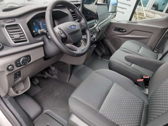 Fahrzeugbild eines Ford Transit