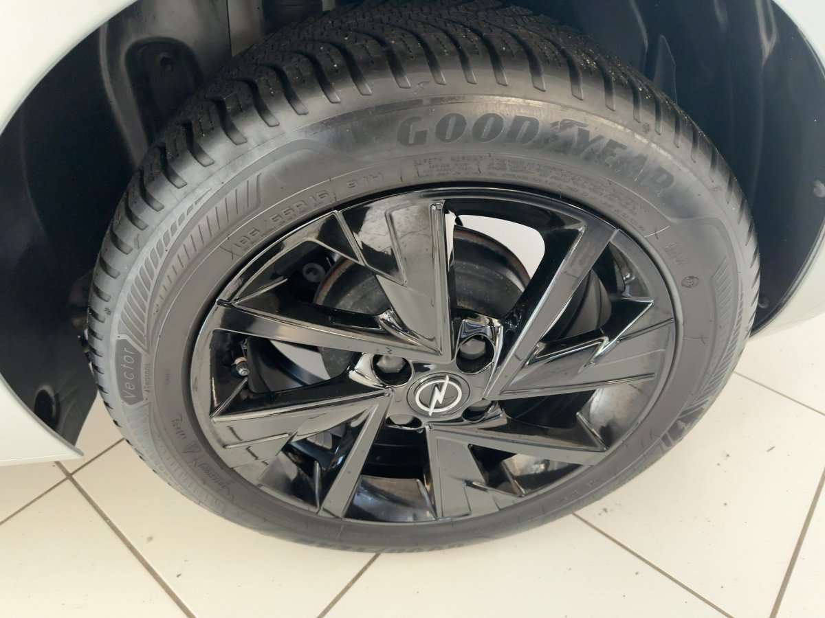 Fahrzeugbild eines Opel Corsa