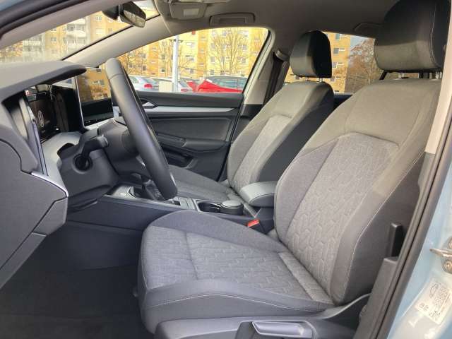 Fahrzeugbild eines Volkswagen Golf