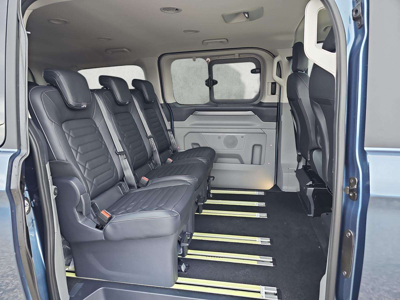 Fahrzeugbild eines Ford Tourneo Custom