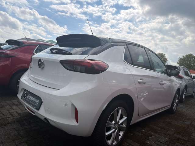 Fahrzeugbild eines Opel Corsa