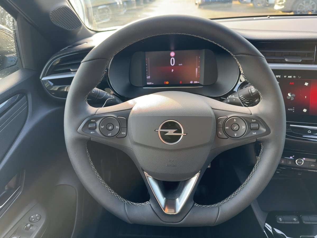 Fahrzeugbild eines Opel Corsa