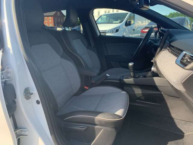 Fahrzeugbild eines Renault Clio