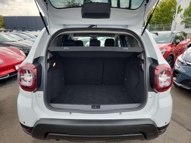 Fahrzeugbild eines Dacia Duster