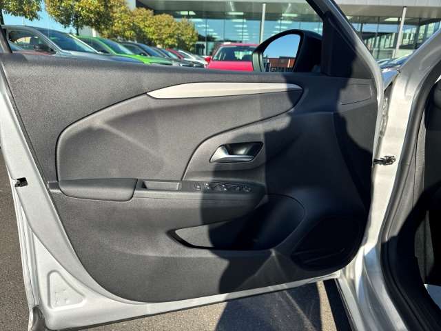 Fahrzeugbild eines Opel Corsa