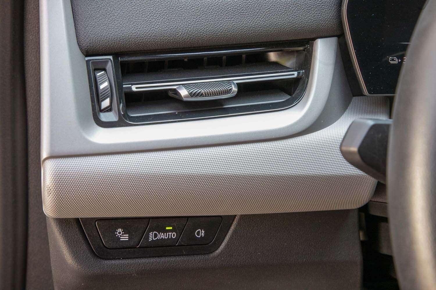 Fahrzeugbild eines BMW iX1