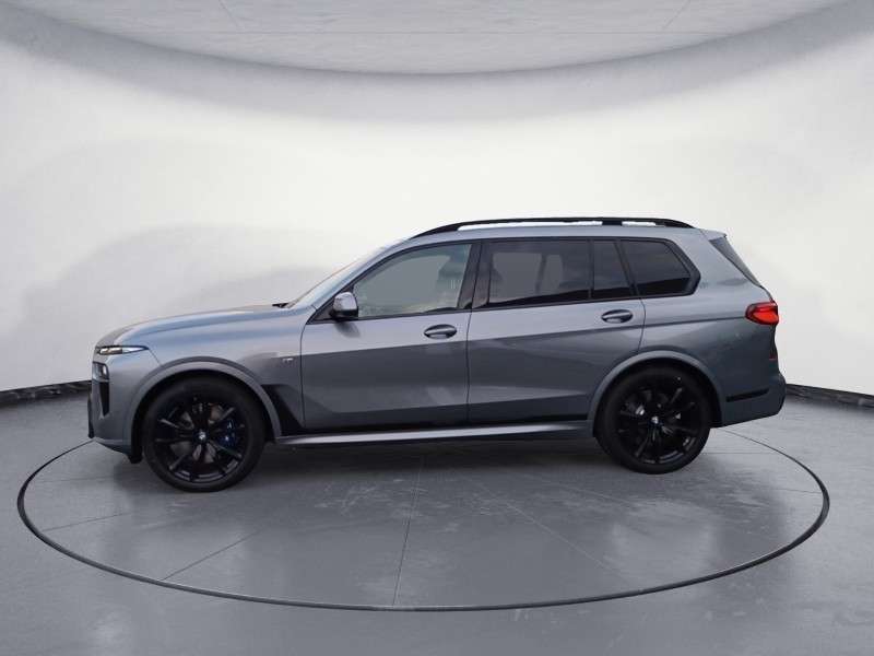Fahrzeugbild eines BMW X7