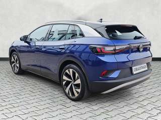Schräge Frontansicht auf einen Volkswagen ID.4 , freigestellt