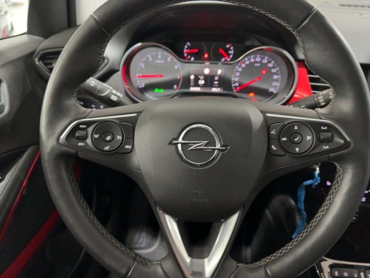 Fahrzeugbild eines Opel Crossland X