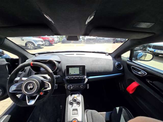 Fahrzeugbild eines Alpine A110