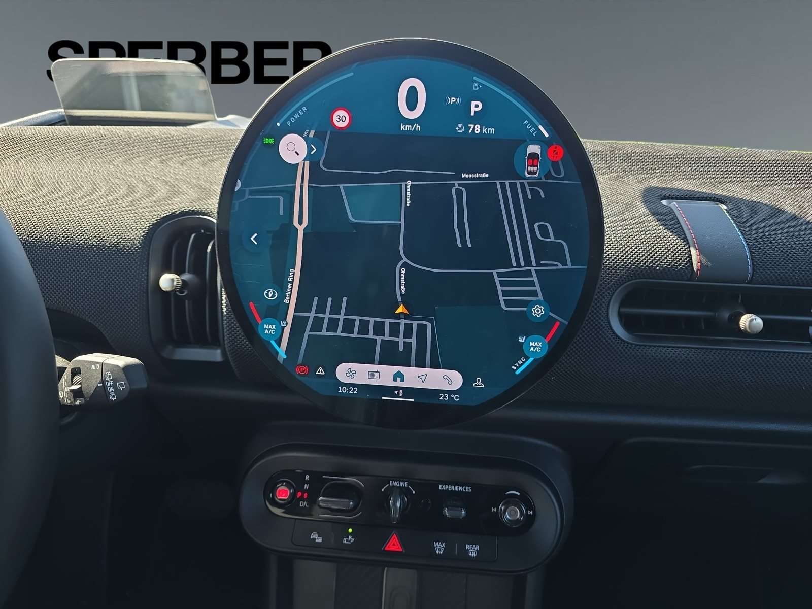 Fahrzeugbild eines MINI COOPER