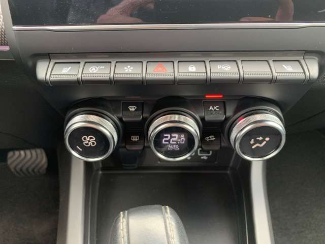 Fahrzeugbild eines Renault Arkana