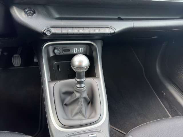 Fahrzeugbild eines Jeep Avenger