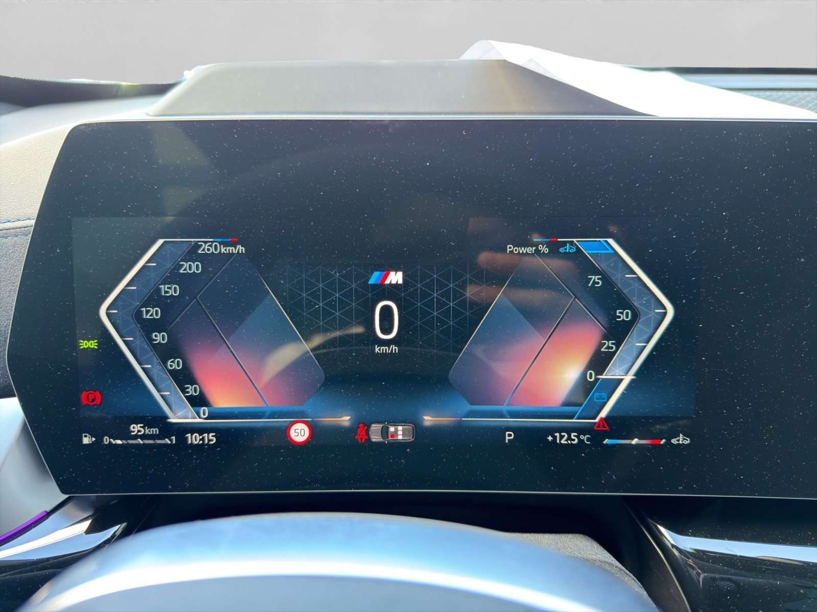 Fahrzeugbild eines BMW X1