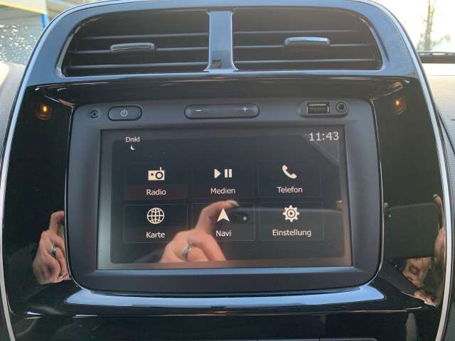 Fahrzeugbild eines Dacia Spring