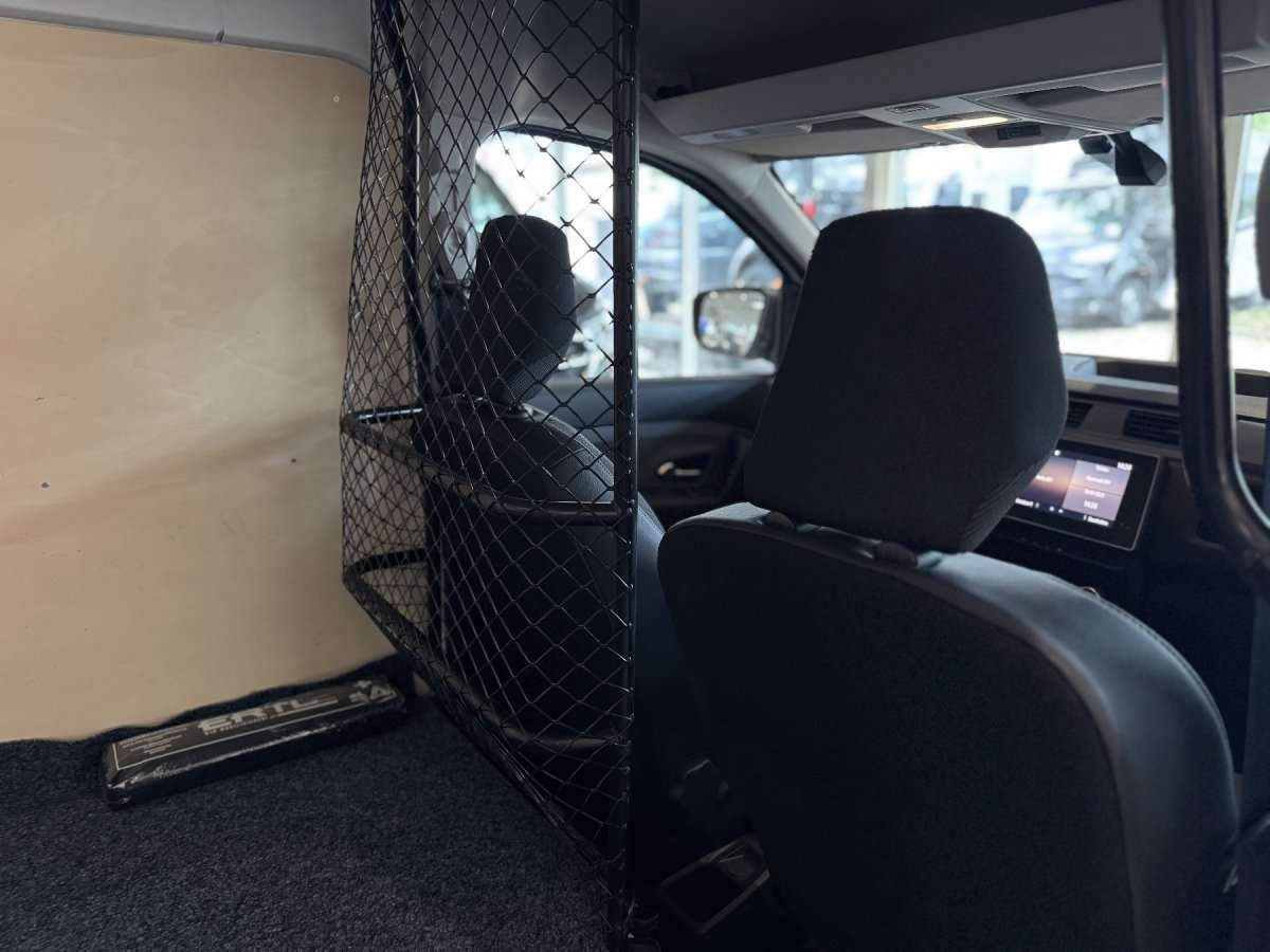 Fahrzeugbild eines Renault Express