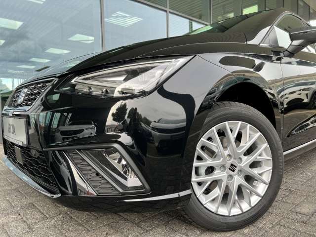 Fahrzeugbild eines SEAT Ibiza