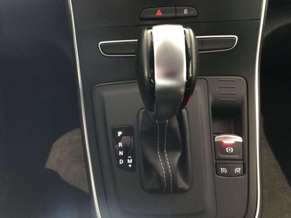 Fahrzeugbild eines Renault Grand Scénic