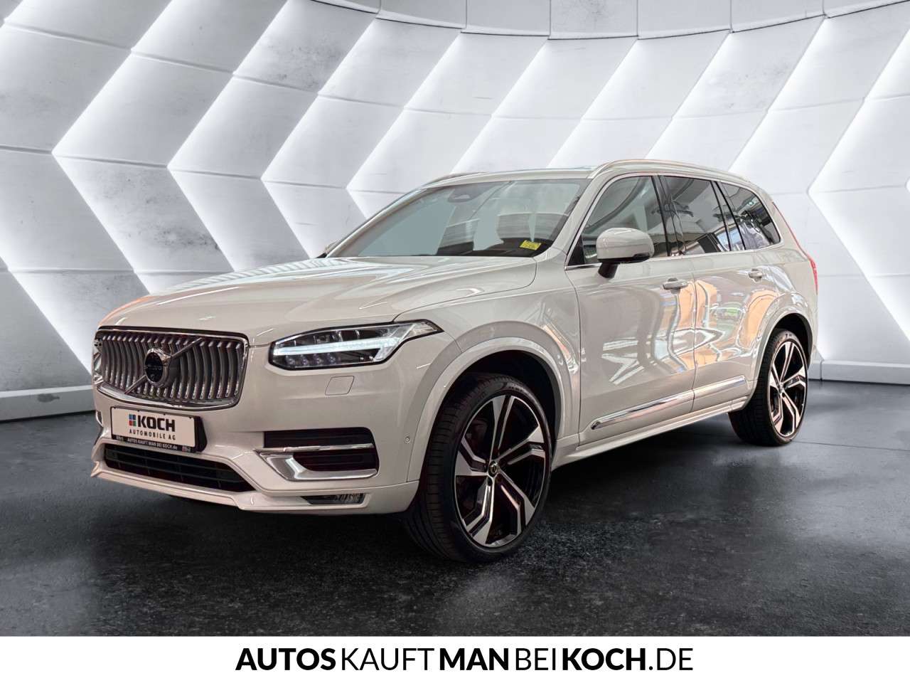 Fahrzeugbild eines Volvo XC90