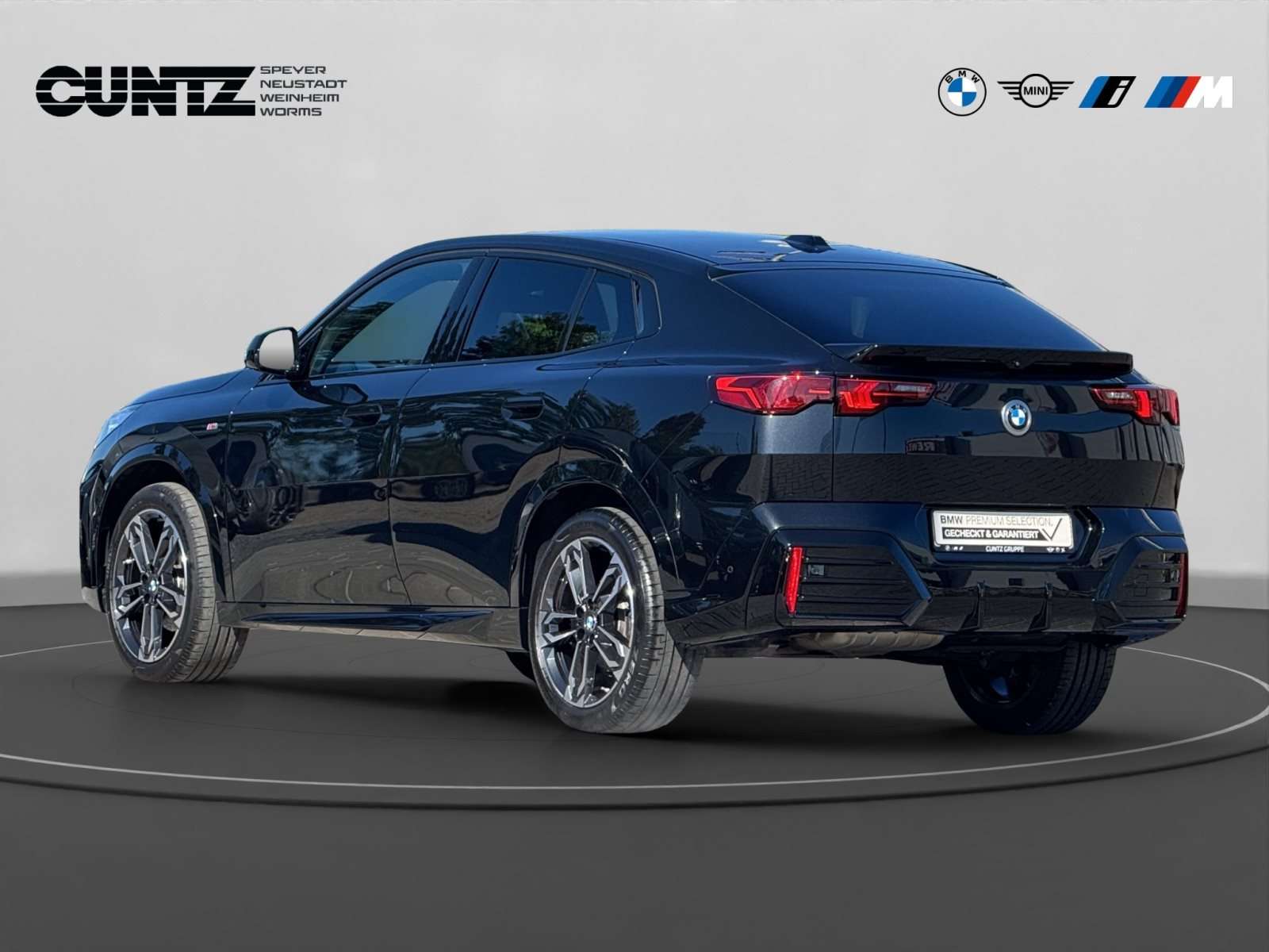 Fahrzeugbild eines BMW X2
