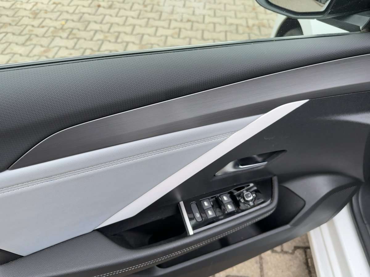 Fahrzeugbild eines Opel Astra