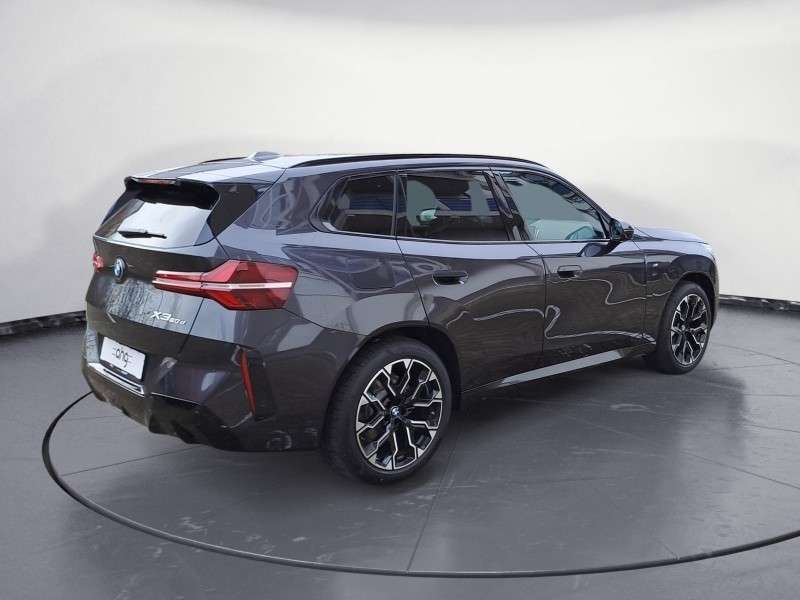 Fahrzeugbild eines BMW X3
