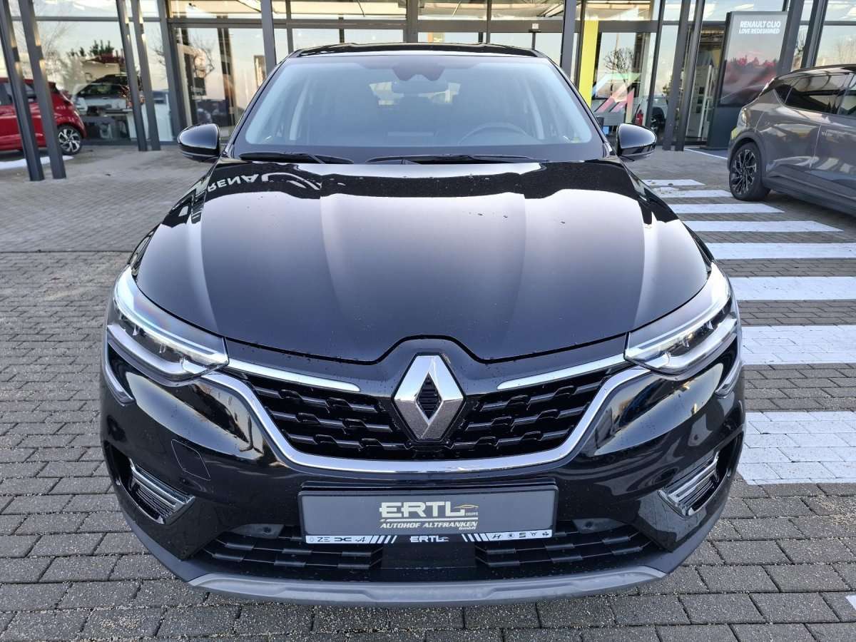 Fahrzeugbild eines Renault Arkana