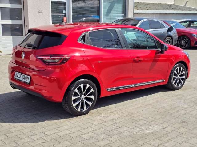 Fahrzeugbild eines Renault Clio