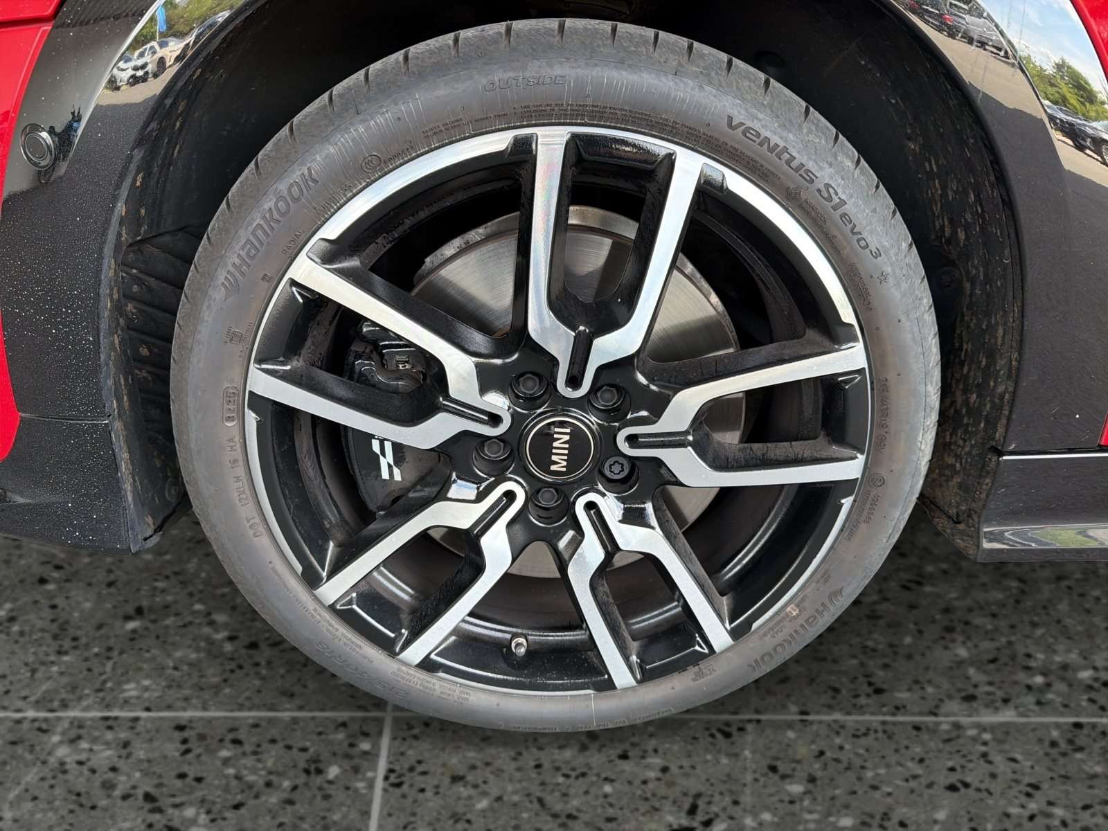 Fahrzeugbild eines MINI COOPER