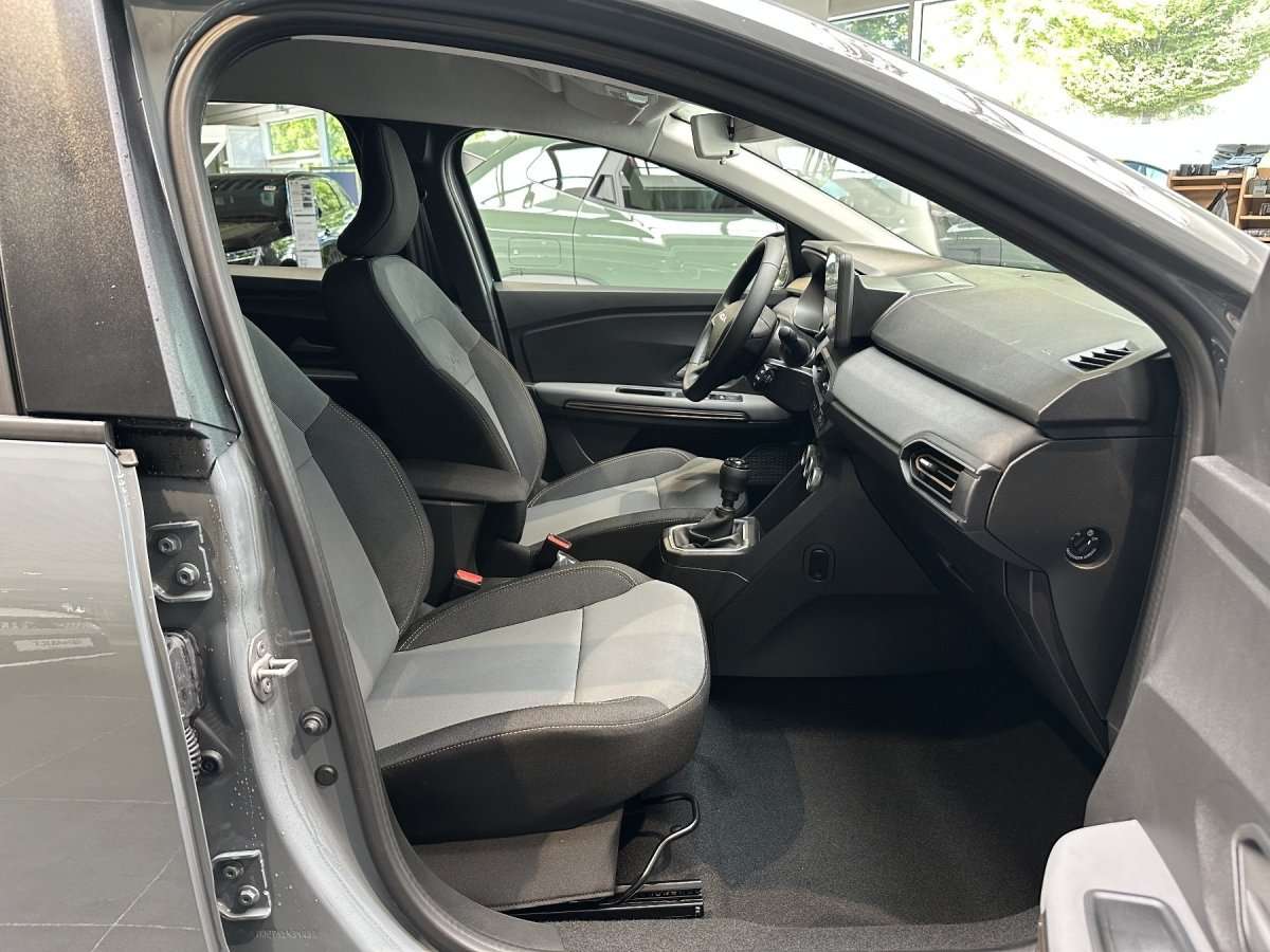 Fahrzeugbild eines Dacia Jogger