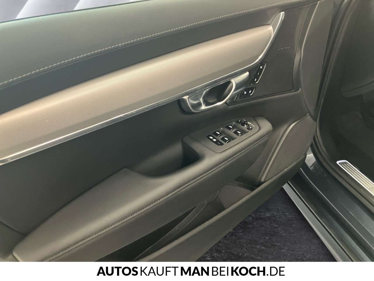 Fahrzeugbild eines Volvo V90