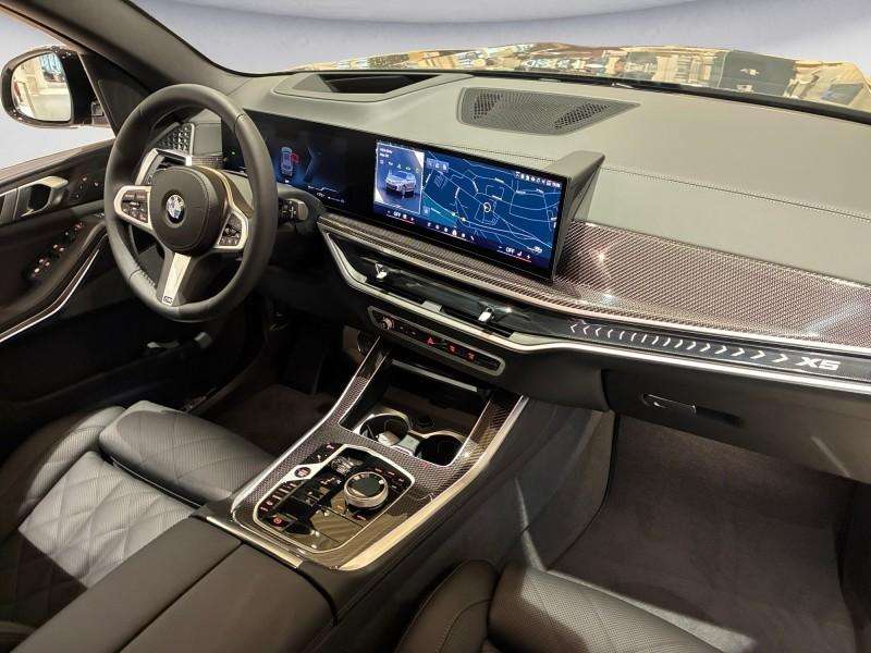 Fahrzeugbild eines BMW X5