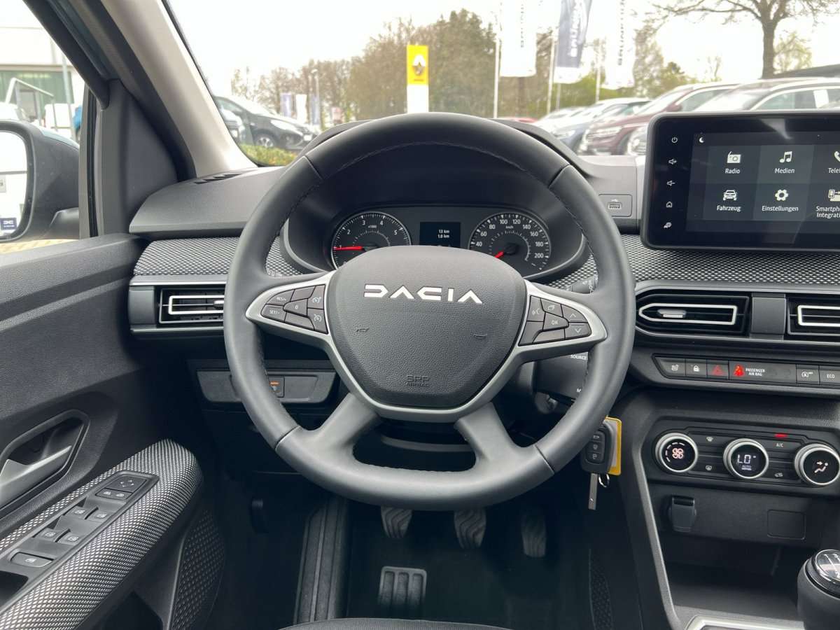 Fahrzeugbild eines Dacia Sandero