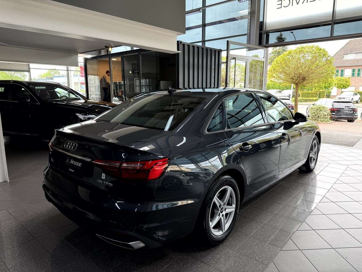 Fahrzeugbild eines Audi A4