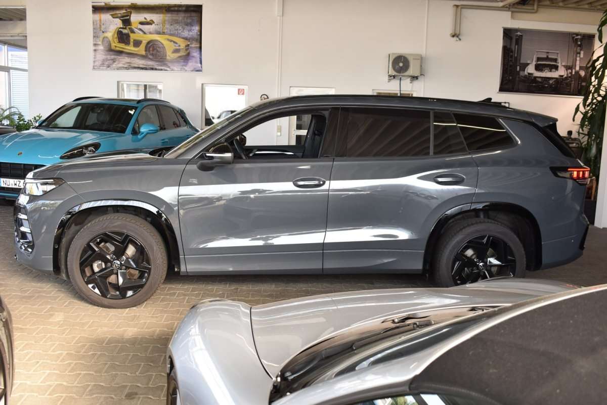 Fahrzeugbild eines Volkswagen Tayron